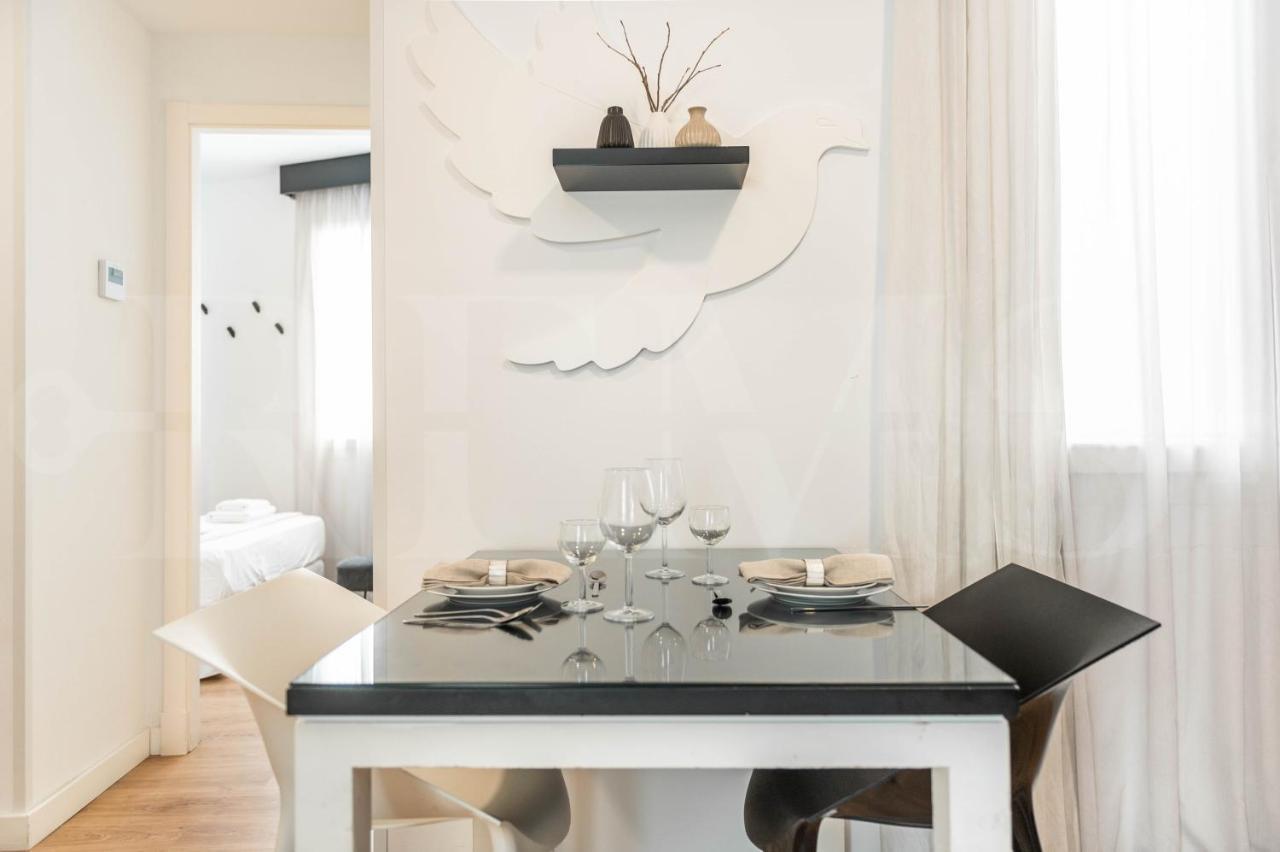 Inviting Duplex In Front Of Picasso Museum By Rems Apartment Malaga Ngoại thất bức ảnh