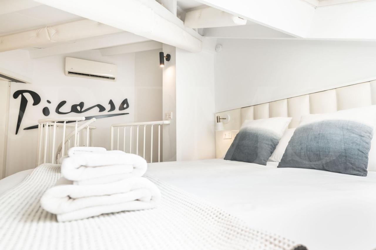 Inviting Duplex In Front Of Picasso Museum By Rems Apartment Malaga Ngoại thất bức ảnh